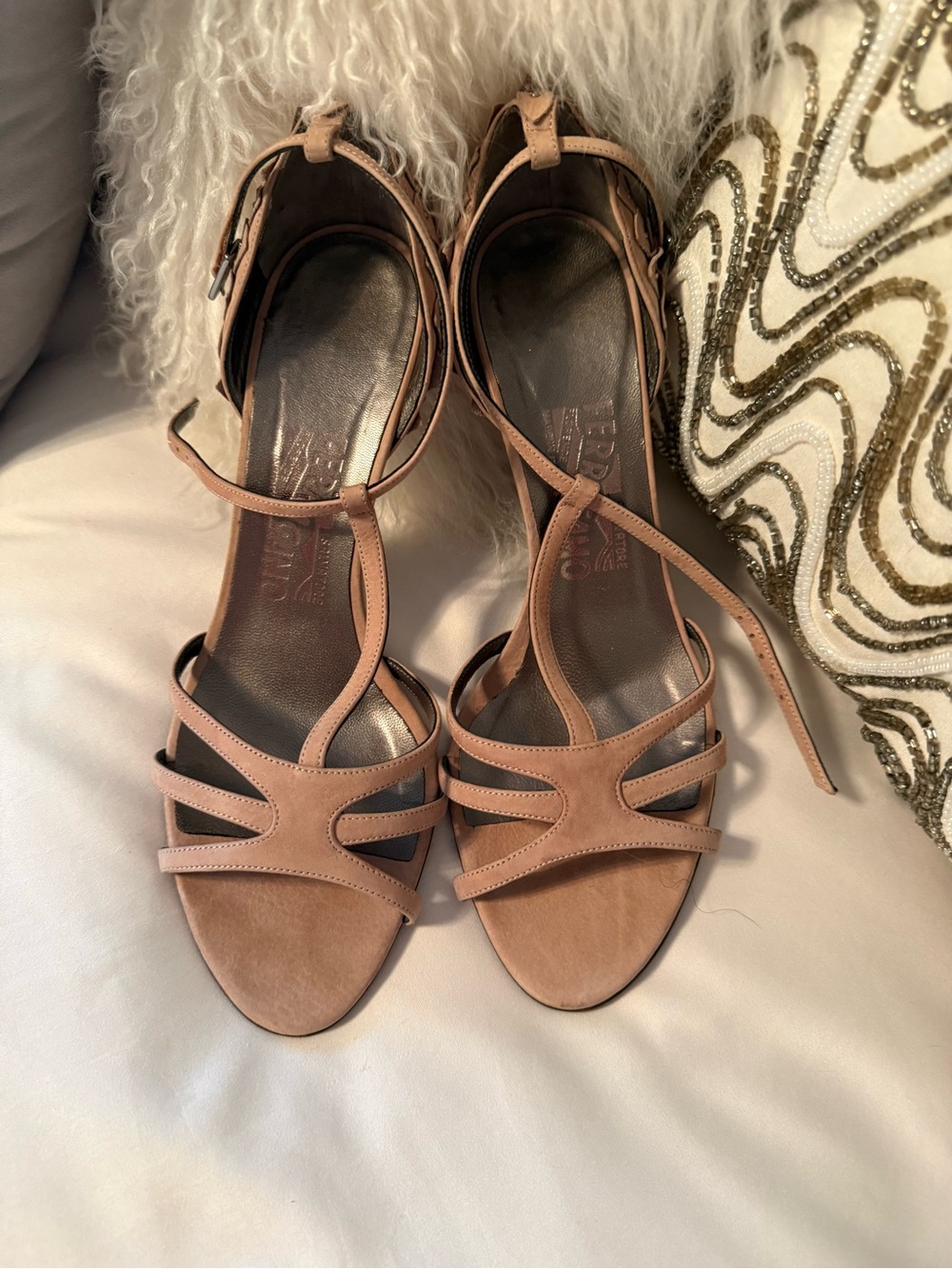 Salvatore Ferragamo Ankle-Wrap Sandals in Blush Tan - Elegant  sz 7.5